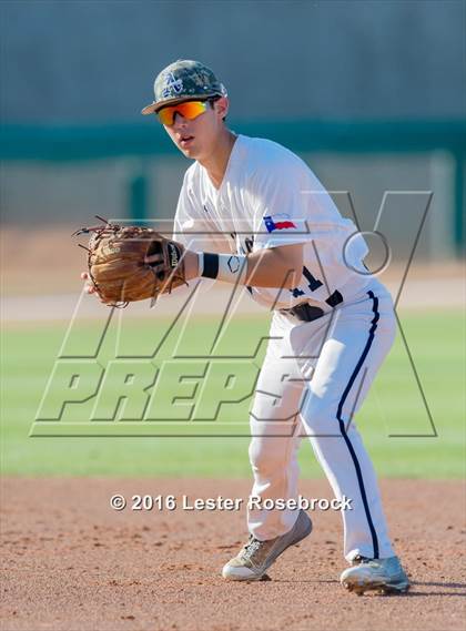 Thumbnail 1 in Johnson vs Alexander (UIL 6A Regional Semifinal) photogallery.