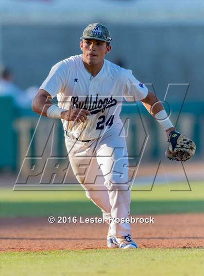 Thumbnail 2 in Johnson vs Alexander (UIL 6A Regional Semifinal) photogallery.