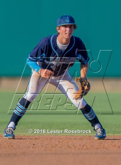 Thumbnail 2 in Johnson vs Alexander (UIL 6A Regional Semifinal) photogallery.