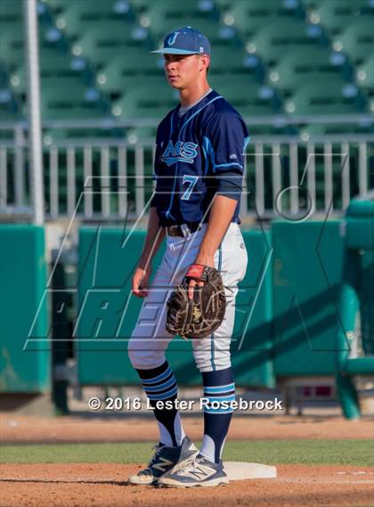 Thumbnail 1 in Johnson vs Alexander (UIL 6A Regional Semifinal) photogallery.