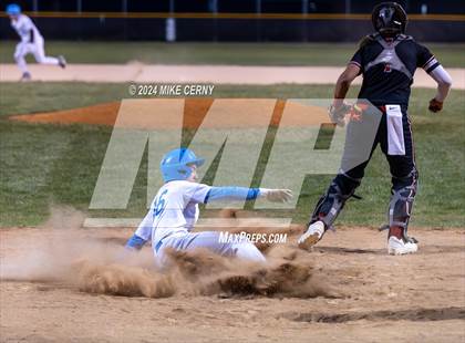 Thumbnail 3 in Shawnee Mission East @ Shawnee Mission North photogallery.