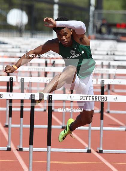 Thumbnail 2 in Pittsburg (100 Meter/110 Meter Hurdles) photogallery.