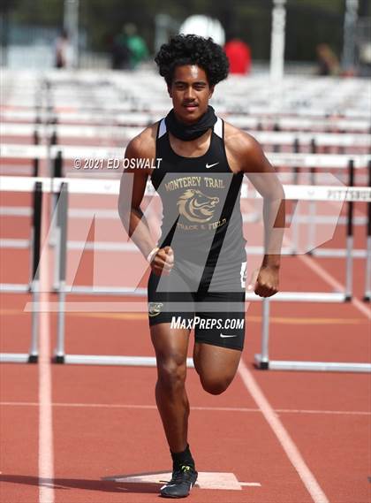 Thumbnail 3 in Pittsburg (100 Meter/110 Meter Hurdles) photogallery.