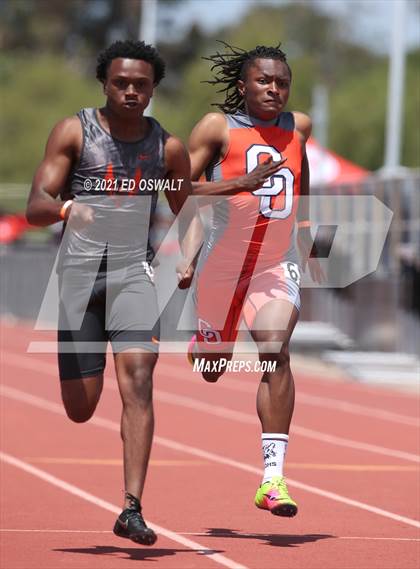 Thumbnail 3 in Pittsburg (100 Meter/110 Meter Hurdles) photogallery.