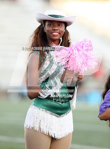 Thumbnail 2 in Forney @ Poteet photogallery.