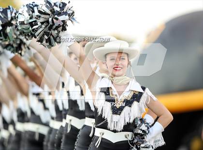 Thumbnail 1 in Forney @ Poteet photogallery.