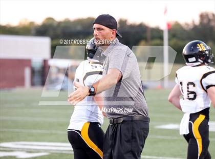 Thumbnail 1 in Forney @ Poteet photogallery.