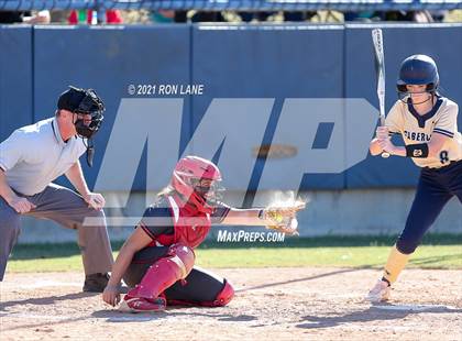 Thumbnail 3 in Mustang vs Southmoore (Oklahoma 6A State Semifinals) photogallery.