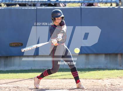 Thumbnail 2 in Mustang vs Southmoore (Oklahoma 6A State Semifinals) photogallery.