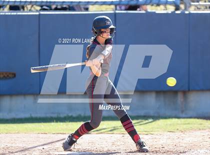 Thumbnail 1 in Mustang vs Southmoore (Oklahoma 6A State Semifinals) photogallery.