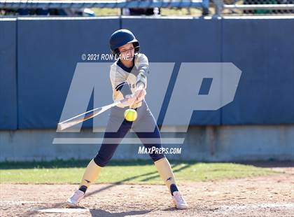 Thumbnail 2 in Mustang vs Southmoore (Oklahoma 6A State Semifinals) photogallery.