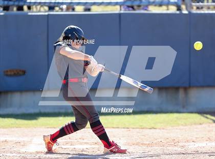 Thumbnail 2 in Mustang vs Southmoore (Oklahoma 6A State Semifinals) photogallery.