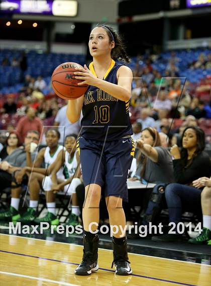 Thumbnail 1 in St. Mary's vs Oak Ridge (CIF SJS D1 Final) photogallery.