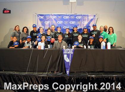 Thumbnail 3 in St. Mary's vs Oak Ridge (CIF SJS D1 Final) photogallery.
