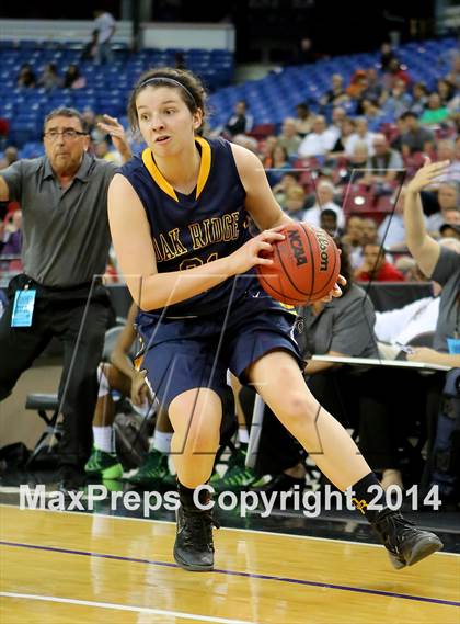 Thumbnail 2 in St. Mary's vs Oak Ridge (CIF SJS D1 Final) photogallery.