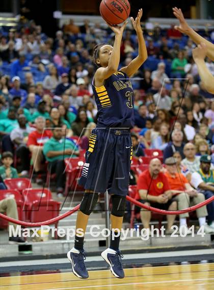 Thumbnail 2 in St. Mary's vs Oak Ridge (CIF SJS D1 Final) photogallery.