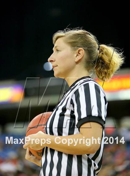 Thumbnail 2 in St. Mary's vs Oak Ridge (CIF SJS D1 Final) photogallery.