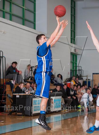 Thumbnail 1 in East Catholic @ Wethersfield photogallery.