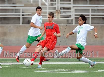 Thumbnail 1 in Kilgore vs Adams (4A Region 2 Semifinals) photogallery.