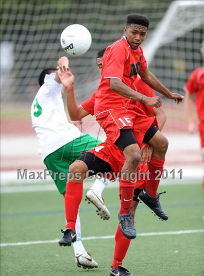 Thumbnail 1 in Kilgore vs Adams (4A Region 2 Semifinals) photogallery.