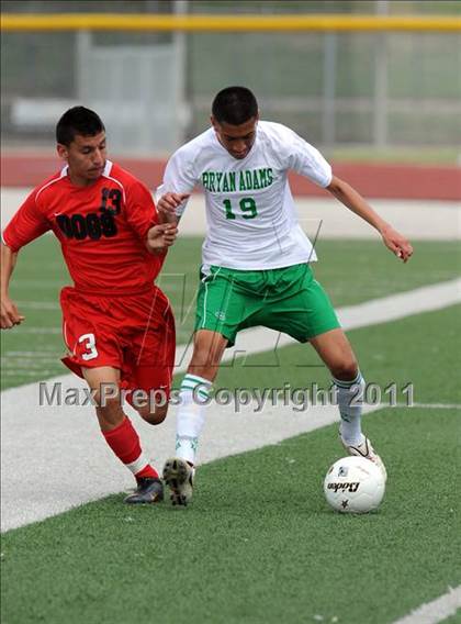 Thumbnail 1 in Kilgore vs Adams (4A Region 2 Semifinals) photogallery.