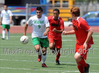 Thumbnail 2 in Kilgore vs Adams (4A Region 2 Semifinals) photogallery.