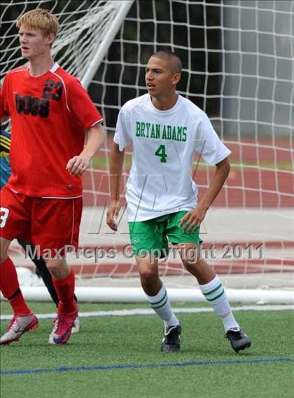 Thumbnail 1 in Kilgore vs Adams (4A Region 2 Semifinals) photogallery.