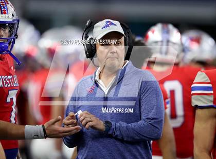 Thumbnail 1 in Guyer vs. Westlake (UIL 6A Division 2 Final) photogallery.