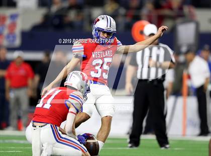 Thumbnail 2 in Guyer vs. Westlake (UIL 6A Division 2 Final) photogallery.
