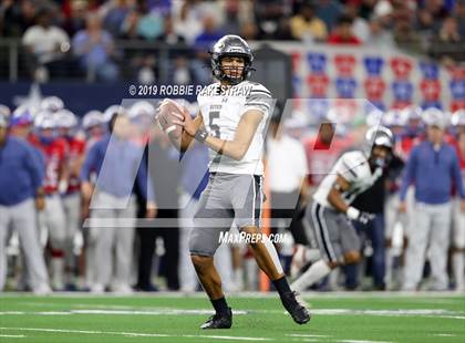 Thumbnail 2 in Guyer vs. Westlake (UIL 6A Division 2 Final) photogallery.