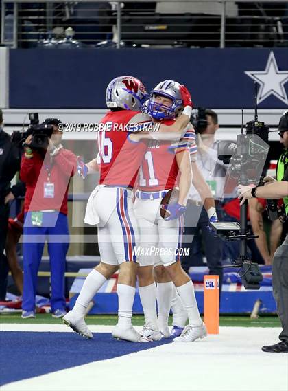 Thumbnail 2 in Guyer vs. Westlake (UIL 6A Division 2 Final) photogallery.