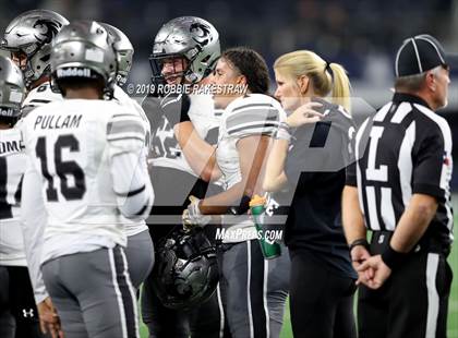 Thumbnail 1 in Guyer vs. Westlake (UIL 6A Division 2 Final) photogallery.