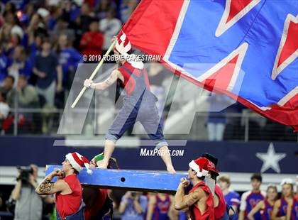 Thumbnail 1 in Guyer vs. Westlake (UIL 6A Division 2 Final) photogallery.