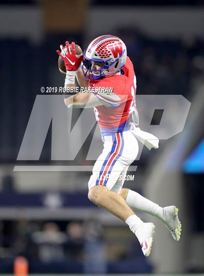 Thumbnail 3 in Guyer vs. Westlake (UIL 6A Division 2 Final) photogallery.
