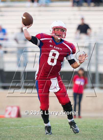 Thumbnail 1 in South @ East Bakersfield photogallery.