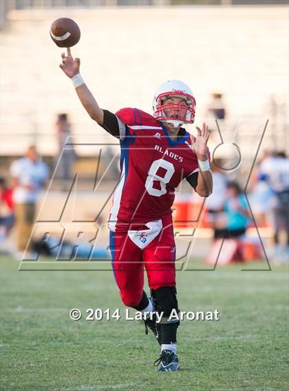 Thumbnail 1 in South @ East Bakersfield photogallery.