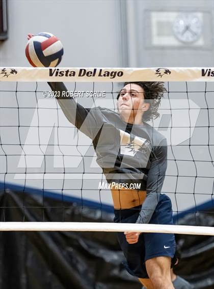 Thumbnail 2 in El Dorado @ Vista del Lago photogallery.
