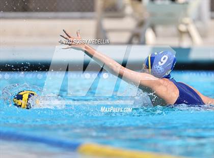 Thumbnail 3 in St. Mary's vs. Clovis photogallery.