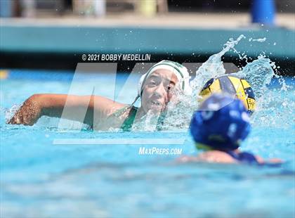 Thumbnail 3 in St. Mary's vs. Clovis photogallery.