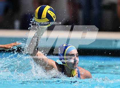 Thumbnail 1 in St. Mary's vs. Clovis photogallery.