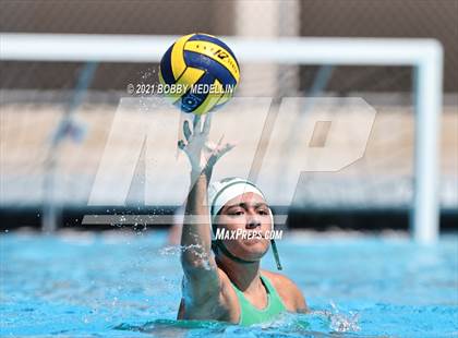 Thumbnail 1 in St. Mary's vs. Clovis photogallery.