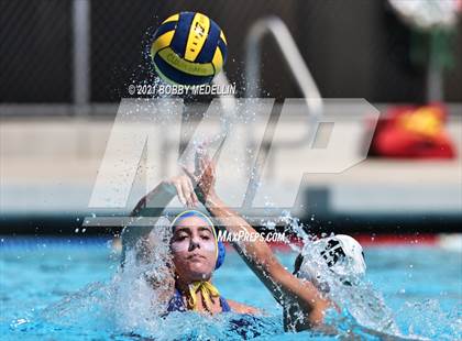 Thumbnail 1 in St. Mary's vs. Clovis photogallery.