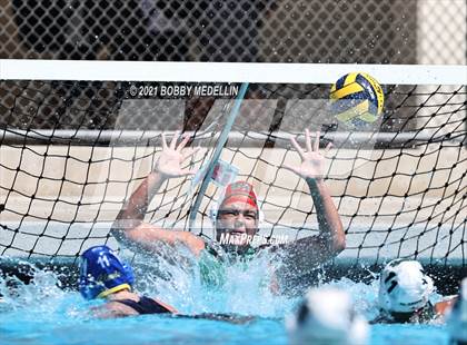 Thumbnail 1 in St. Mary's vs. Clovis photogallery.