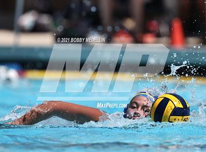 Thumbnail 3 in St. Mary's vs. Clovis photogallery.