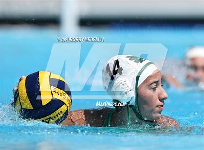 Thumbnail 1 in St. Mary's vs. Clovis photogallery.