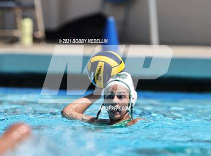 Thumbnail 3 in St. Mary's vs. Clovis photogallery.