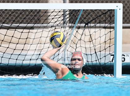 Thumbnail 2 in St. Mary's vs. Clovis photogallery.