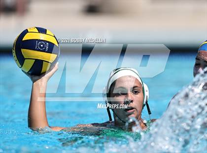 Thumbnail 1 in St. Mary's vs. Clovis photogallery.