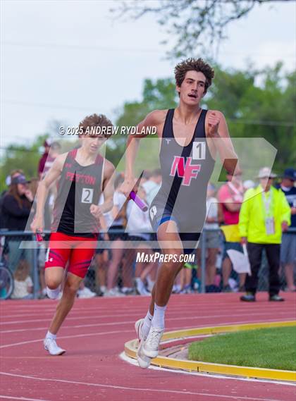 Thumbnail 1 in CHSAA 2A State Championships (4 x 800 Final) photogallery.