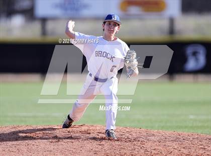 Thumbnail 2 in San Saba @ Brock photogallery.